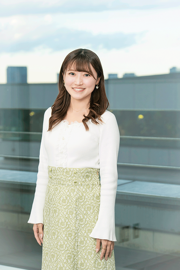 アナウンサー　前島花音